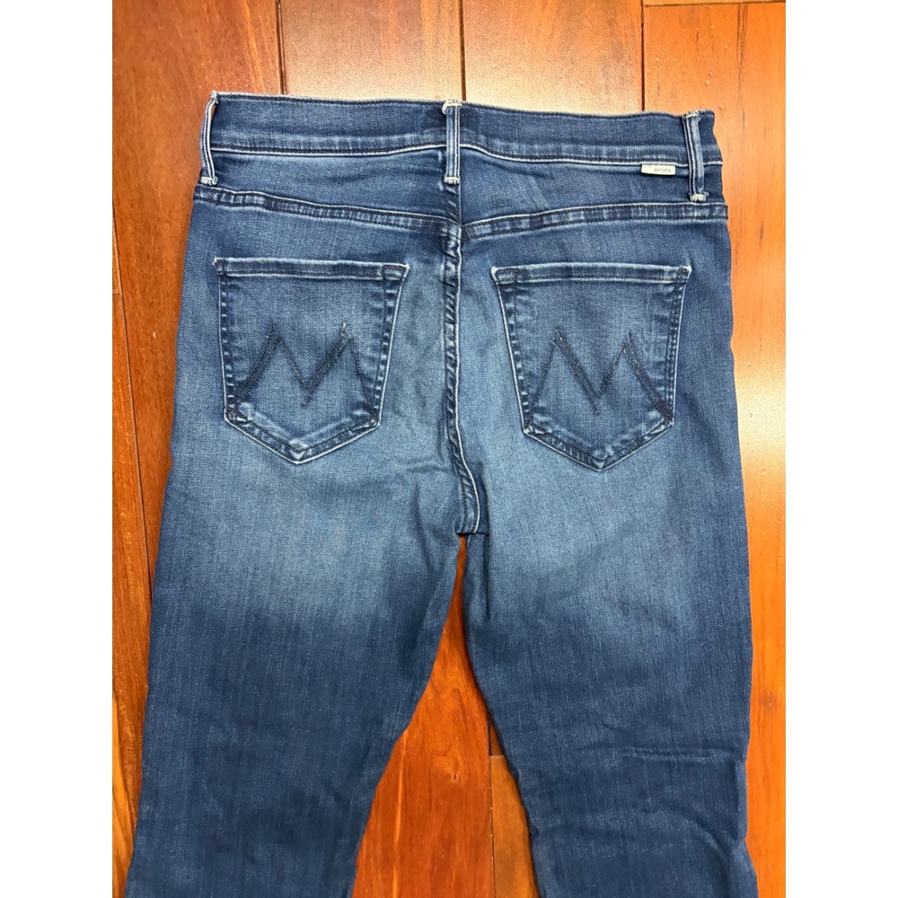 Mother The Weekender Fray Mid Rise Flare Jeans Tongue and Chic Denim Size 28 - Picture 10 of 10